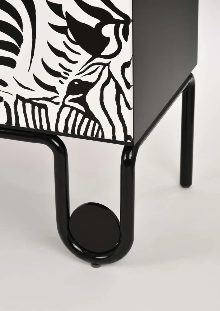 Komoda su durelėmis, Zebra, Stilig, juoda