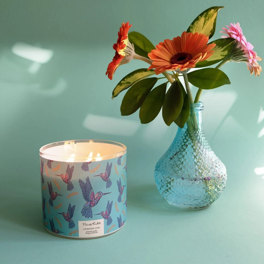 Selsey Frida Kahlo „Lavender Luxe“ kvapioji žvakė – 400g