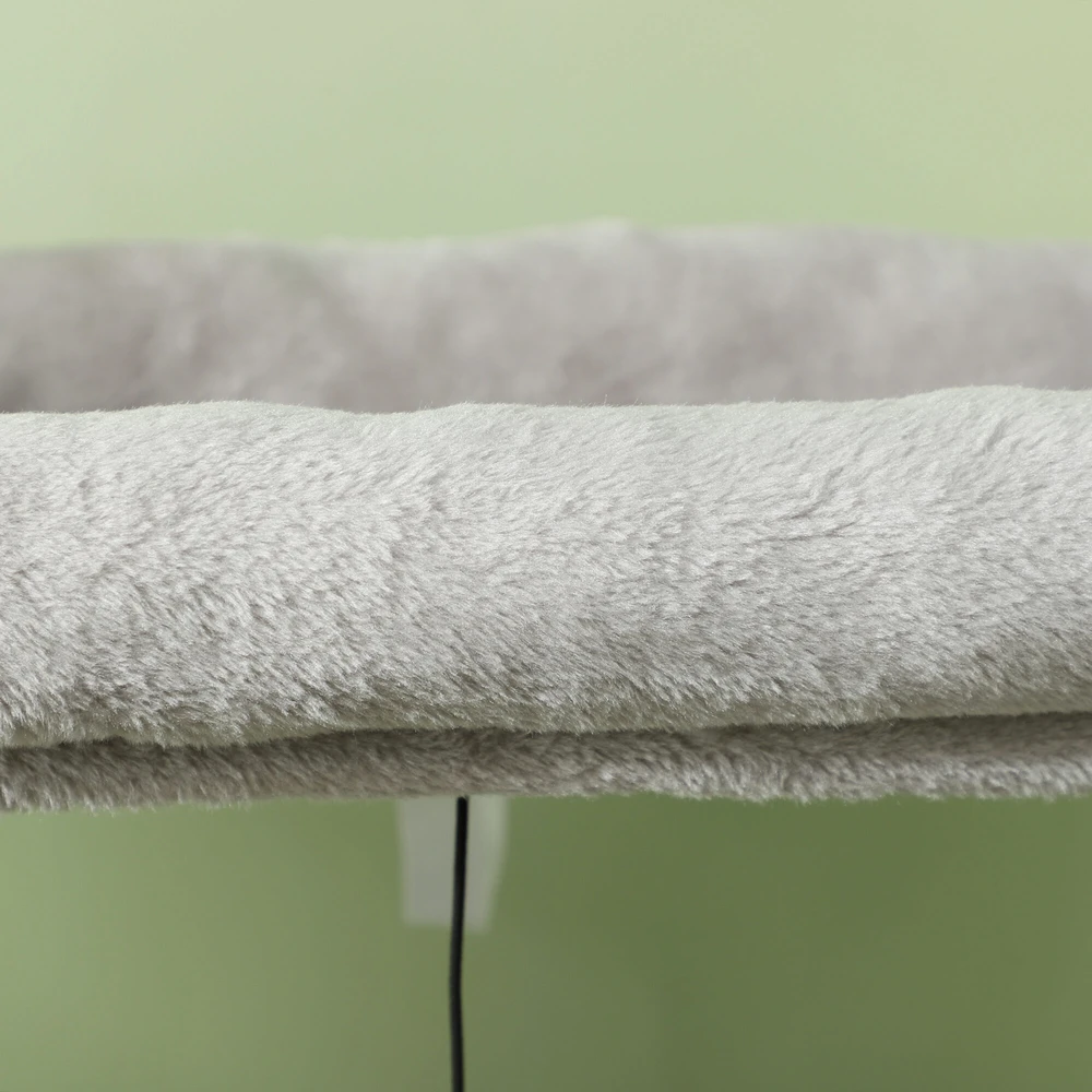 PawHut 132 cm katės draskyklė su nameliu, žaisliuku, sizalio stulpais, katėms iki 6kg, šviesiai pilka