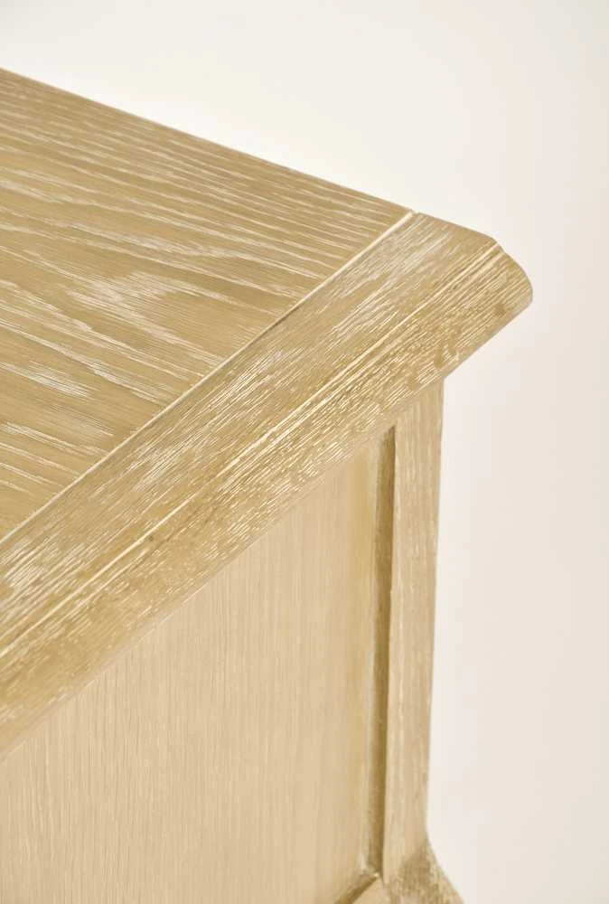 Prie lovos staliukas, Venezia Oak, Šviesus natūralus medis