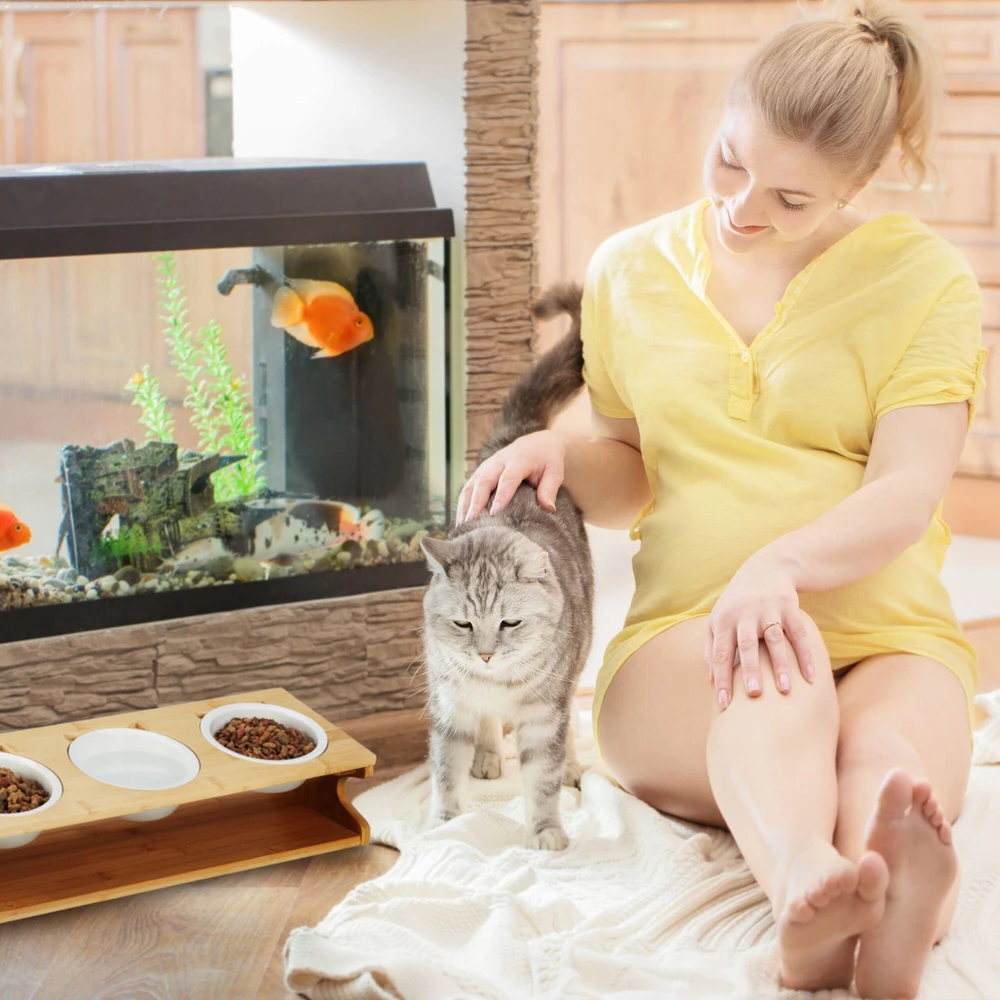 Relaxdays Kačių maisto stotelė su dubenėliais