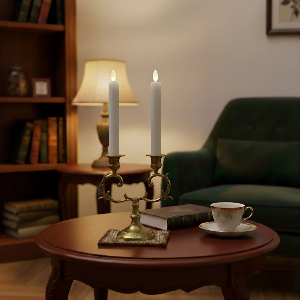 Relaxdays LED žvakių rinkinyje 2 kūginės žvakės