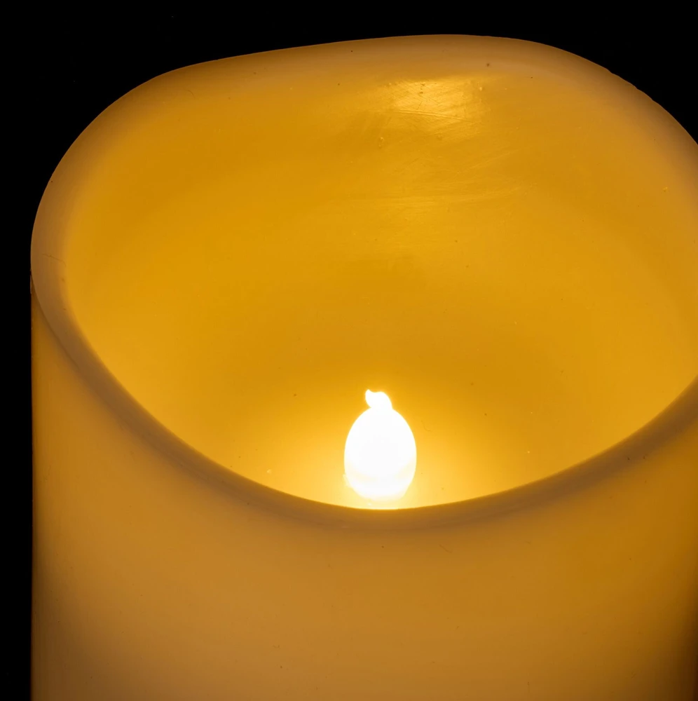 Relaxdays 2 LED žvakių rinkinys su laikmačiu