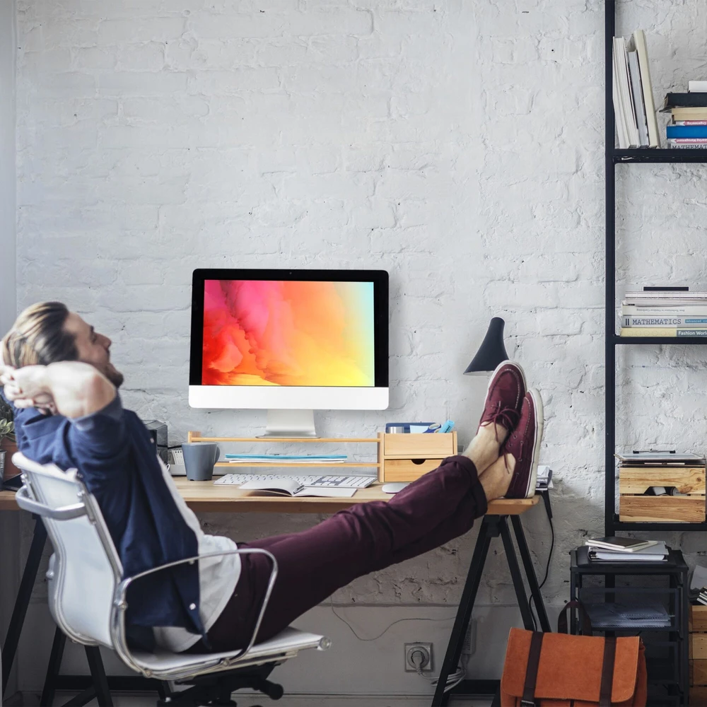 Laikiklis Relaxdays Bambukinis monitoriaus stovas su skyreliais