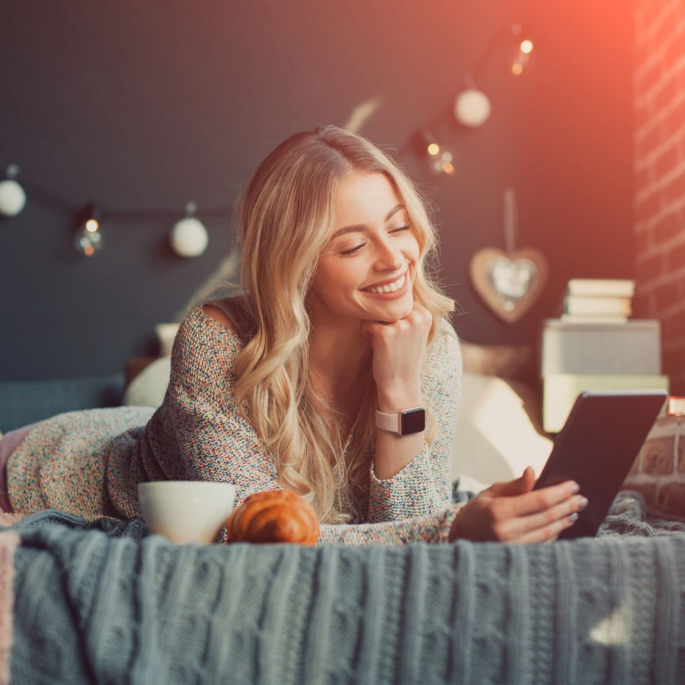 Relaxdays Bambukinė lovos lentynėlė su organizatoriumi