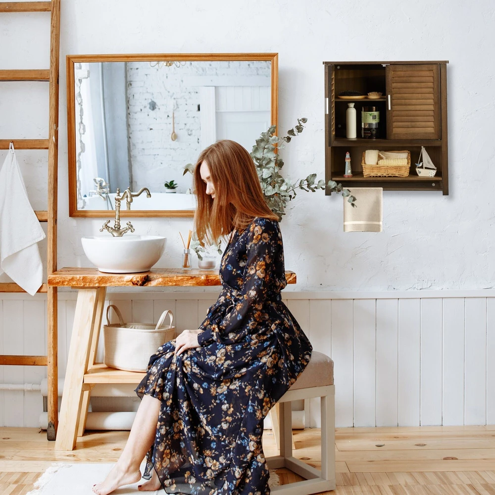 Relaxdays Tamsiai ruda sieninė spintelė LAMELL