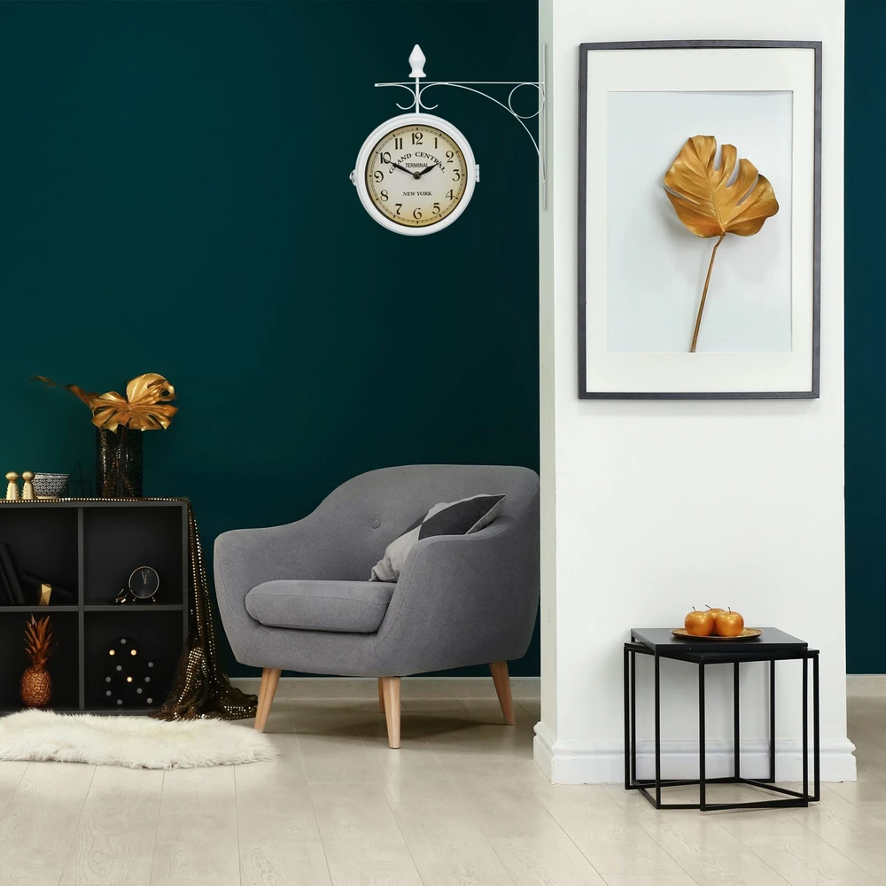 Relaxdays Vintažinis dvipusis sieninis laikrodis baltos spalvos