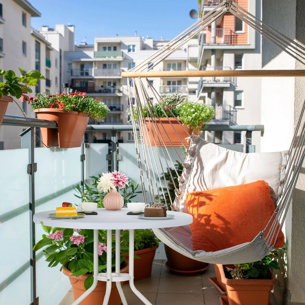 Relaxdays Apvalus baltas sodo stalas