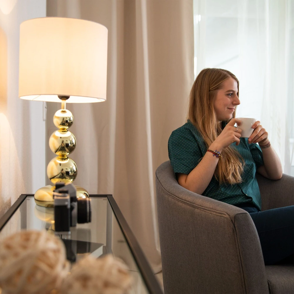 Relaxdays Auksinė stalinė lempa