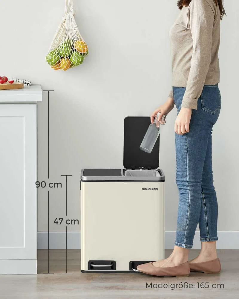 Songmics Atliekų rūšiavimo sistema 3 skyriai 3 x 18 l su dangčiu smėlio smėlio spalvos, rausvai juoda