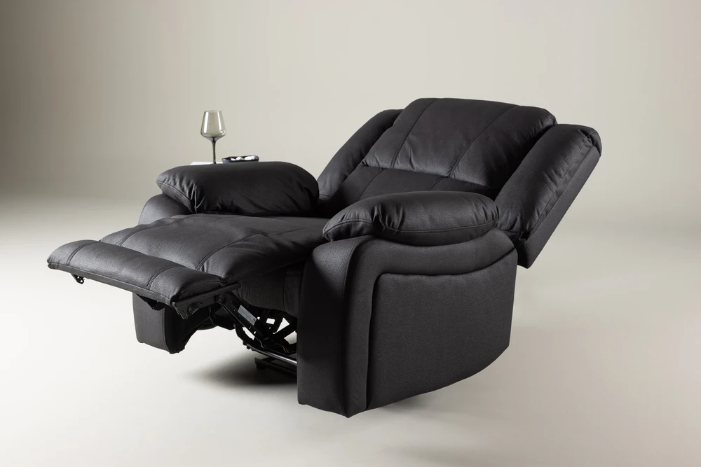 Sofa Venture Design Atlošiama kėdė Singapore, juoda