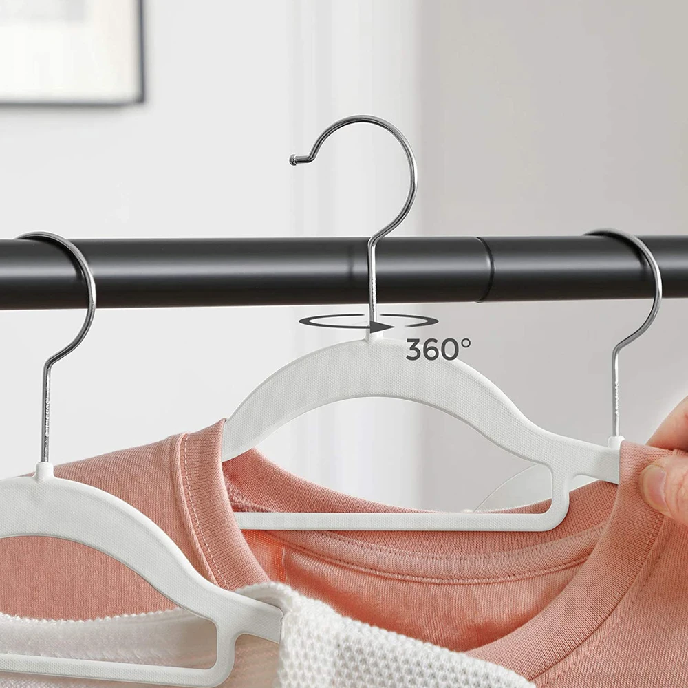 Songmics Plastikinių striukių pakabų rinkinys po 50 vnt