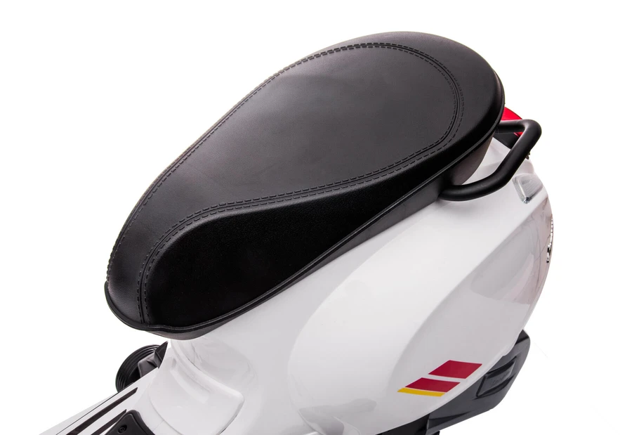 Toycars Vaikų akumuliatorinis skūteris, Vespa Sprint, 102x50x75 cm, Balta