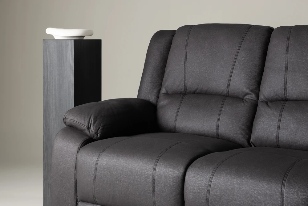 Venture Design 3 vietų atlošiamas sofa Singapore, juoda