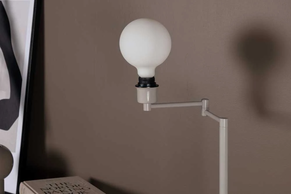Venture Design Aukštesnioji lempa, Virro, 126x44.5x25.5 cm, Bežiška