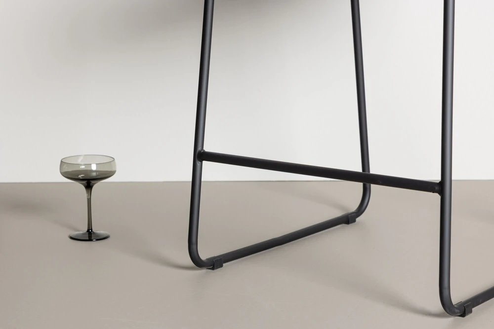 Venture Design Baro kėdė, Bisbee, 56x49x84 cm, juoda