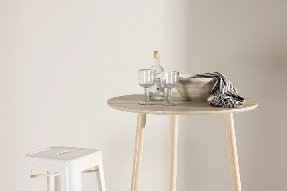 Venture Design Baro stalas, Plaza, ⌀70 cm, balta kalkė
