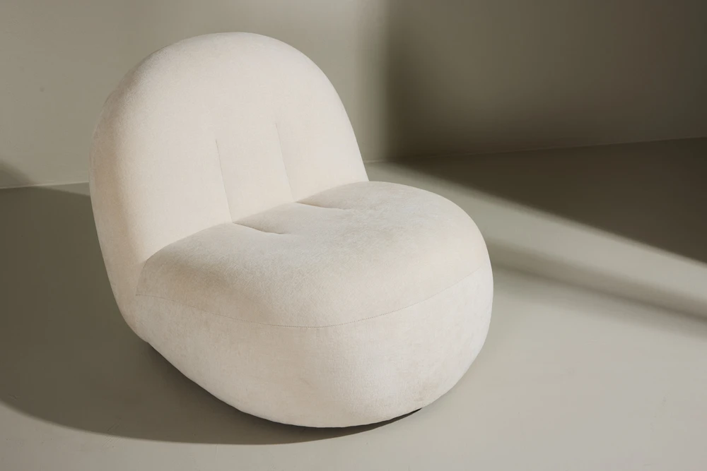 Venture Design Fotelis Omaha 87x61x65 cm baltos spalvos audinys