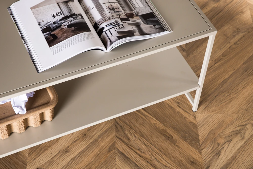 Venture Design Gėlių lentyna, plienas, smėlio spalvos