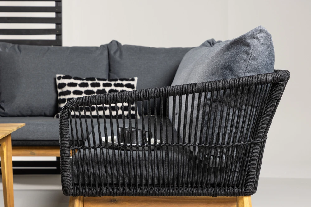 Venture Design Kampinė sofa Chania juoda akacija