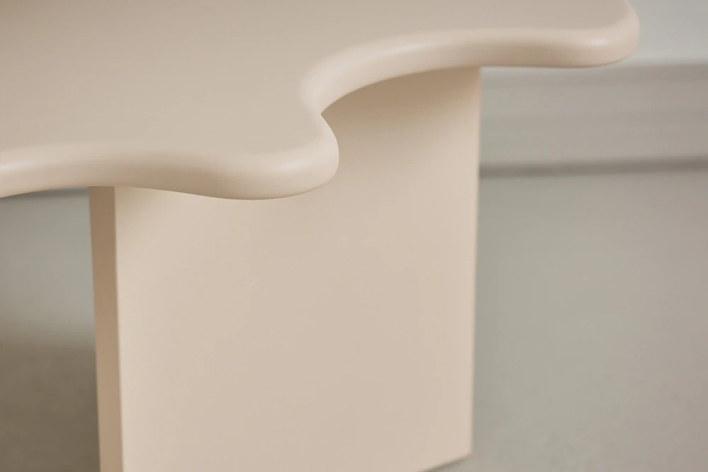 Venture Design Kavos staliukas 115x76x40 cm Smėlio spalvos MDF