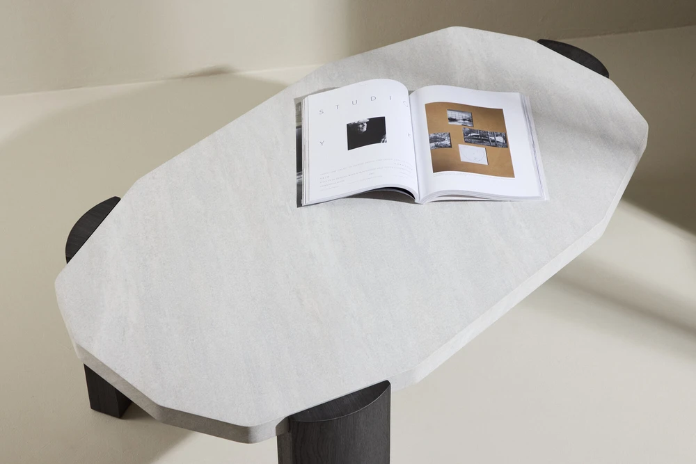 Venture Design Kavos staliukas Kres 125x70.5x40 cm Smėlio spalvos