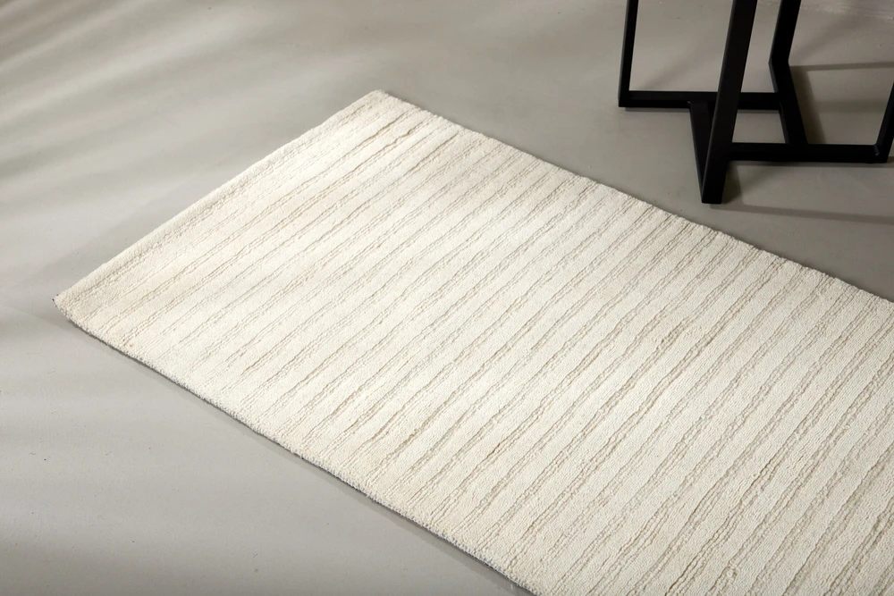 Venture Design Kilimas, Milton, 200x70 cm, Balta