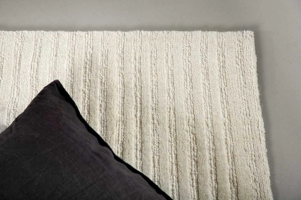 Venture Design Kilimas, Milton, 200x70 cm, Balta