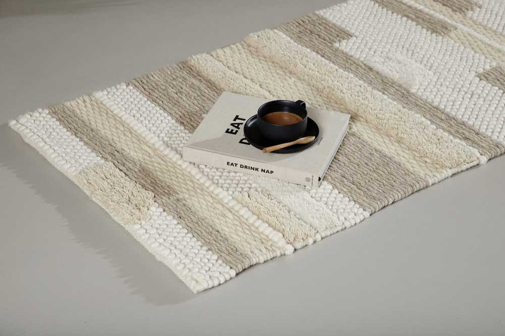 Venture Design Kilimas, Sixten vilna, 200x70 cm, Bežinis