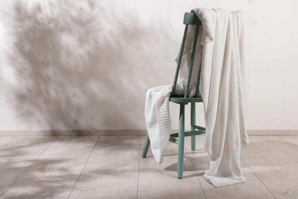 Venture Design Metinis kilimas, Ally, 130x170 cm, Balta