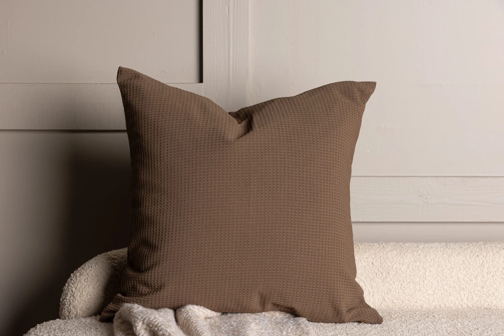 Venture Design Pagalvės užvalkalas, Celine, 50x50 cm, Tamsiai rudas