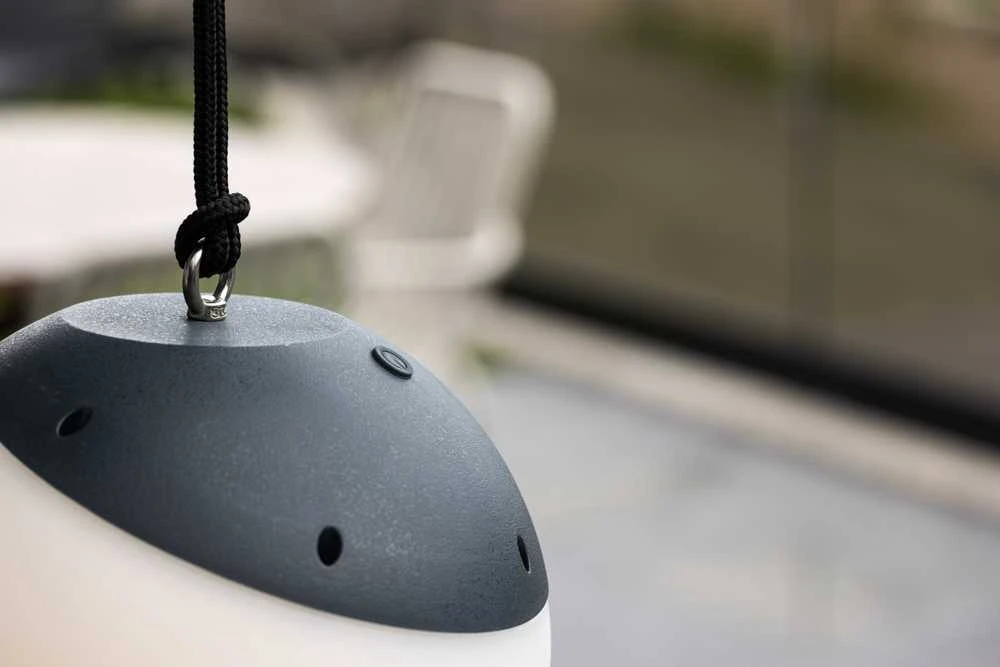 Venture Design Pendentinė lempa, Doris, ø20 cm, juoda