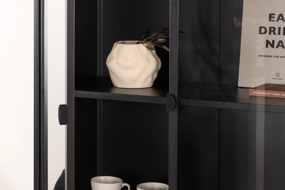 Venture Design Plieninė juoda spintelė indams