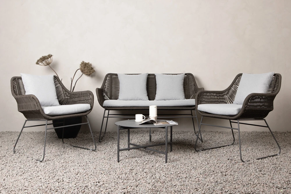 Venture Design Poilsio komplektas, Davao, Sofa: 73x133x73 cm, Stalas: 70x40 cm, Kėdė: 73x70x73 cm, Tamsiai pilka