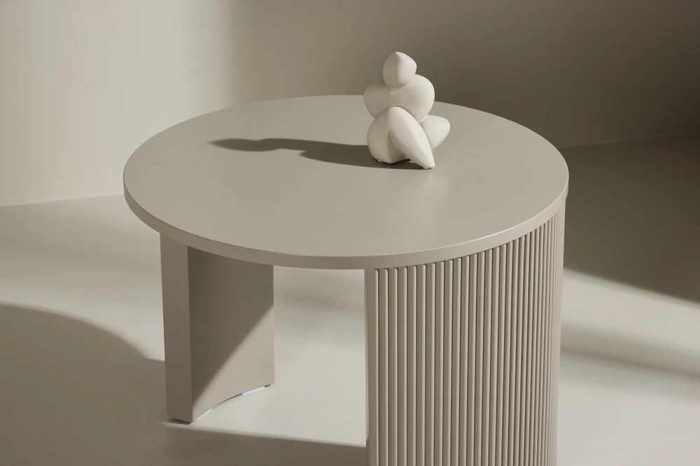 Venture Design Sofa staliukas Bristol 60x45 cm Smėlio spalvos
