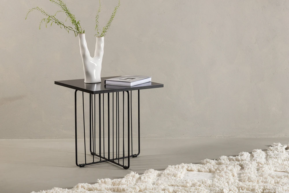 Venture Design Sofa staliukas Dayton juodas