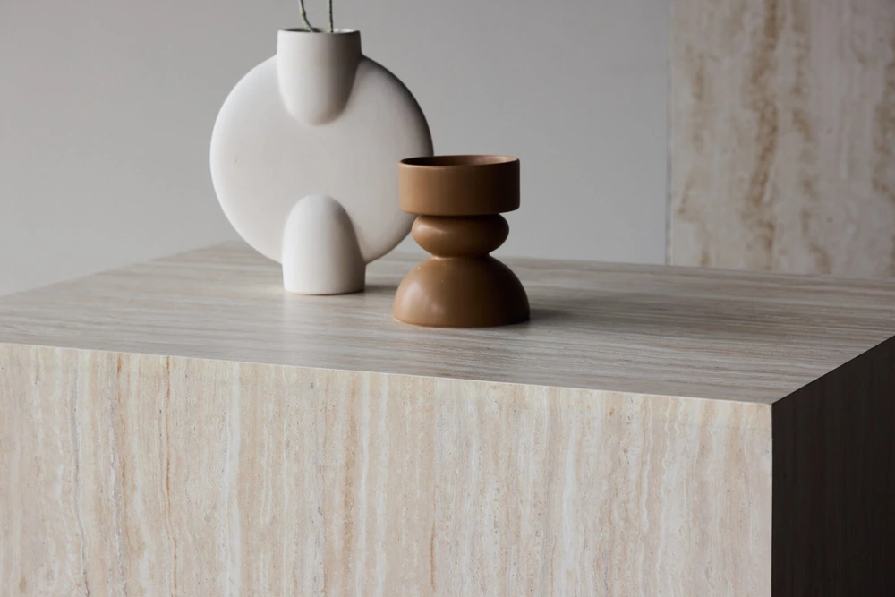 Venture Design Sofa staliukas York 40x60x80 cm Smėlio spalvos MDF
