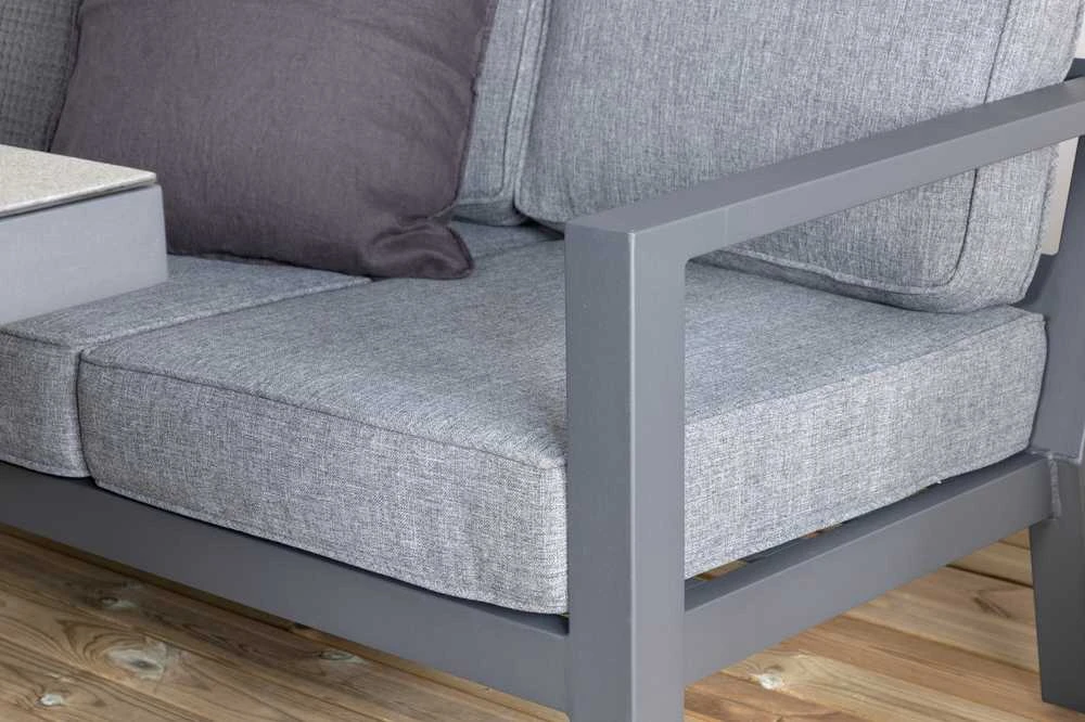 Venture Design Sofos grupė, Barselona, Stalas: 140x75 cm, Sofa: 171x84 cm, Juoda
