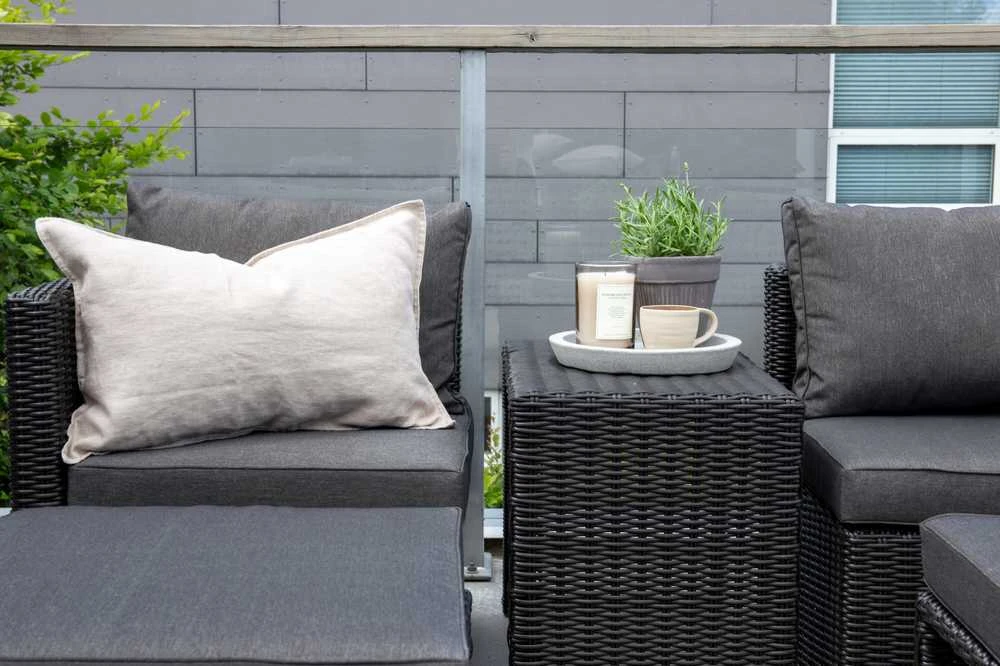 Venture Design Sofos komplektas, keturi, Kėdė: 64x66 cm, Sofa: 64x65.5 cm, Stalas: 51x63 cm, Juodas