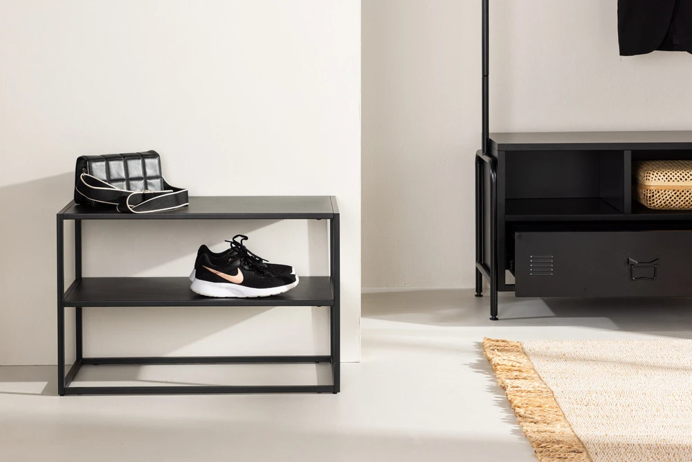 Venture Design Šoninis stalas, Curitiba, 70x33 cm, Juodas