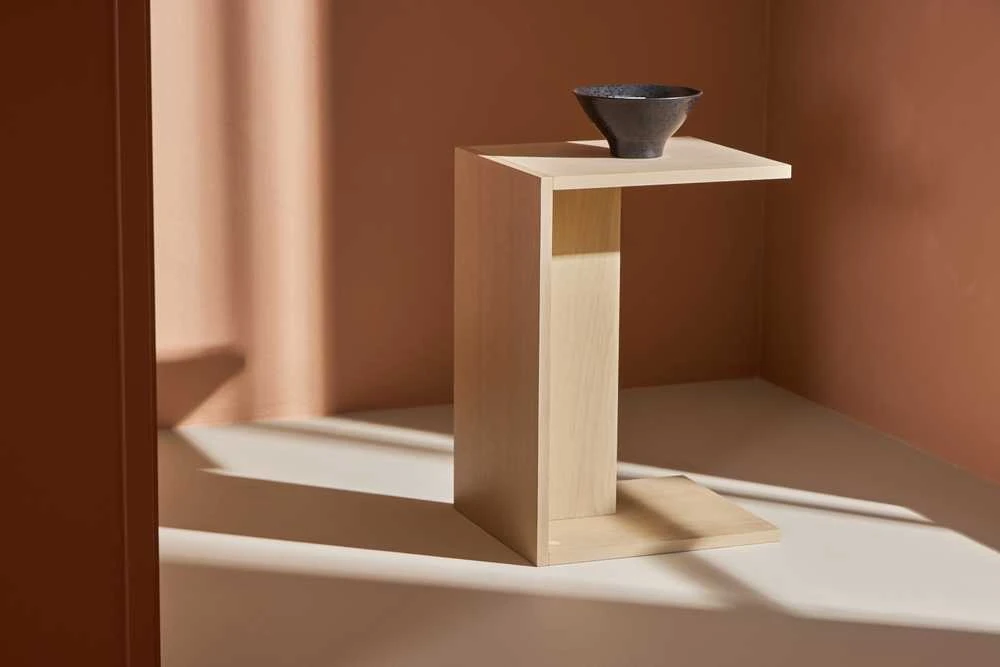 Venture Design Šoninis stalas, Juni, 58x35 cm, balta kalkė