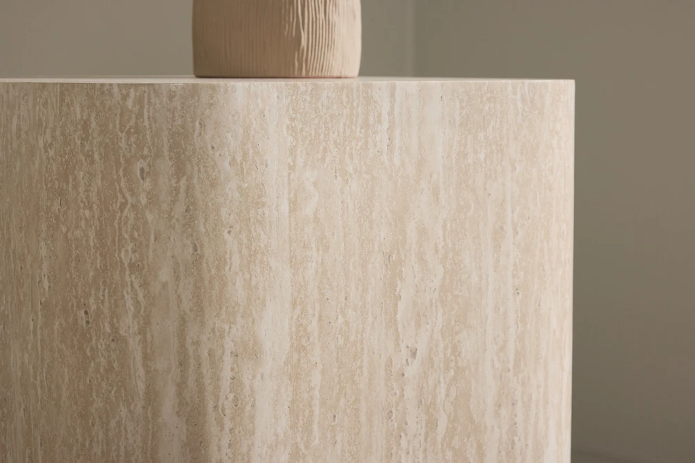 Venture Design Šoninis staliukas Klirou 40x40x50 cm Smėlio spalvos MDF