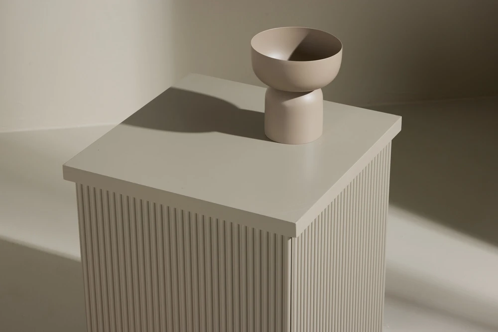 Venture Design Šoninis staliukas Lenox 40x40x45 cm smėlio spalvos MDF