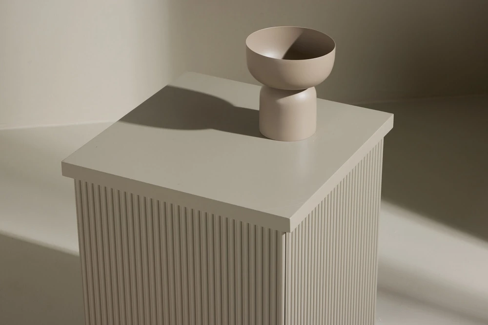 Venture Design Šoninis staliukas Lenox 40x40x45 cm smėlio spalvos MDF