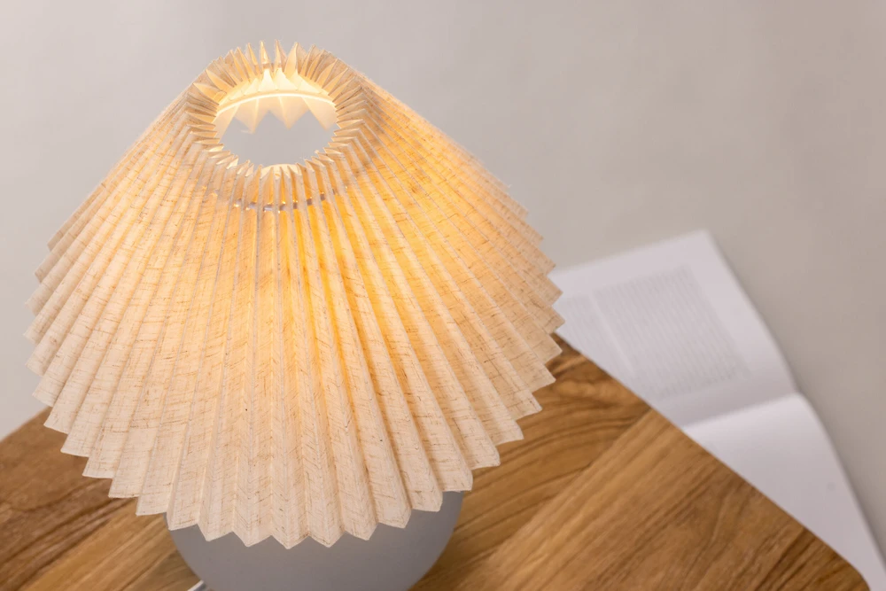 Venture Design Stalinis šviestuvas, Älvsborg, 37x25x25 cm, Pilka