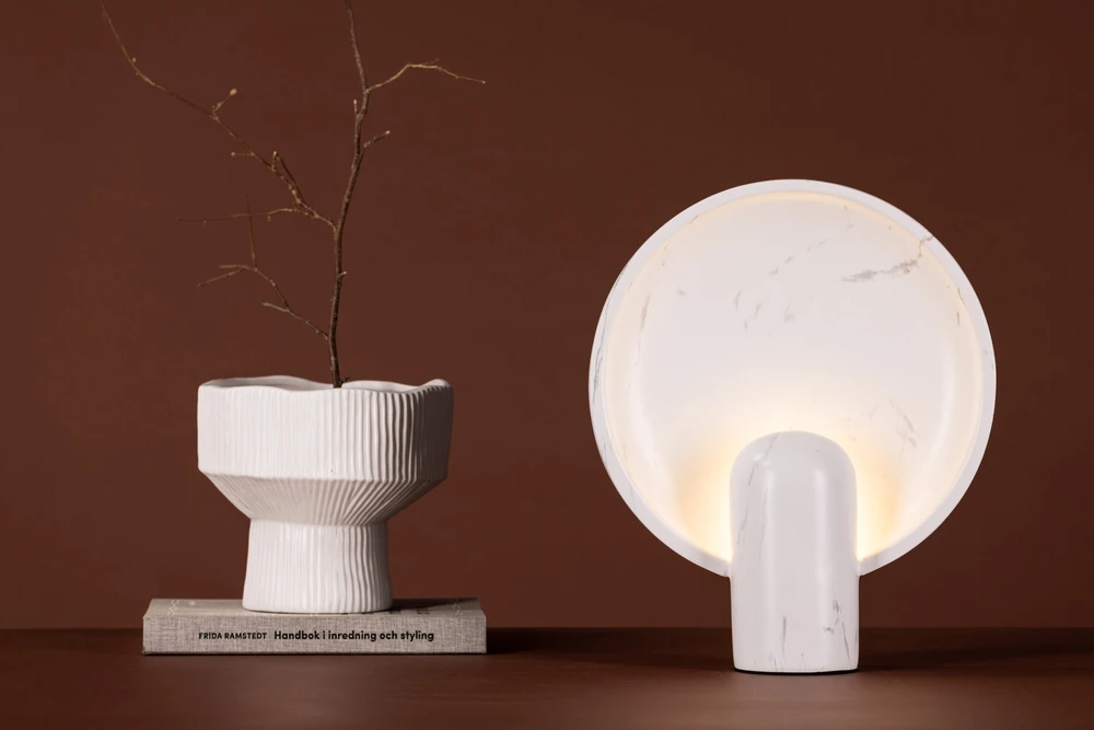 Venture Design Stalo lampa, Angers, šviesiai pilka