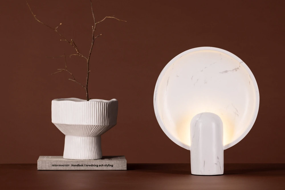 Venture Design Stalo lampa, Angers, šviesiai pilka