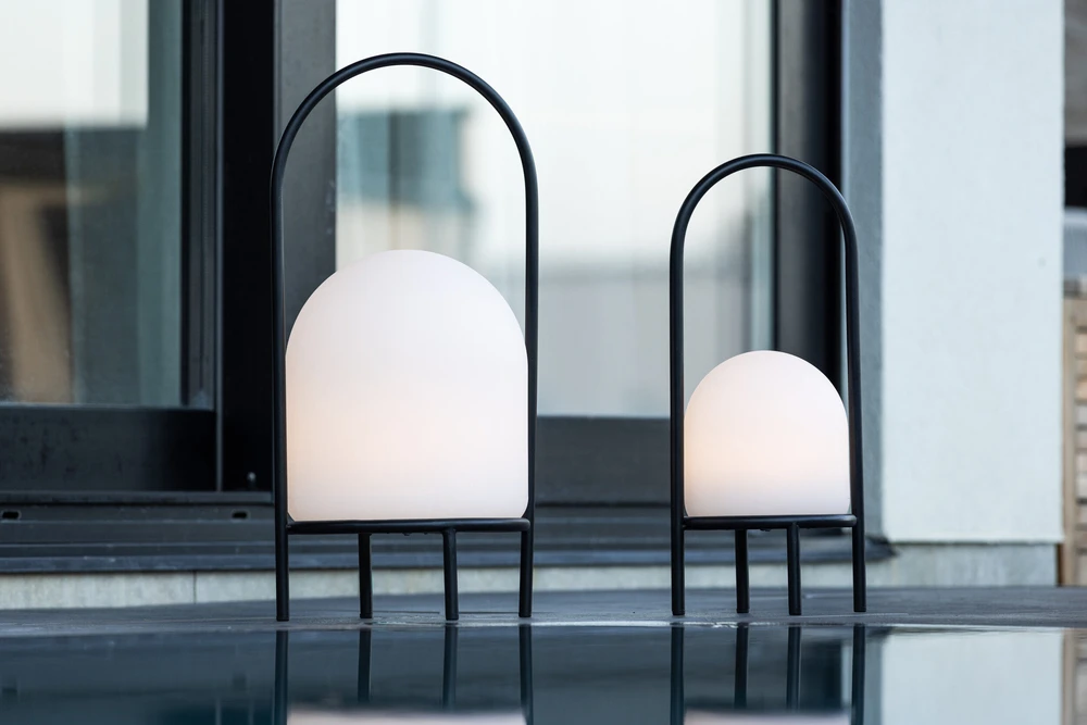 Venture Design Stalo lempa, Collie, 26x53 cm, Juoda