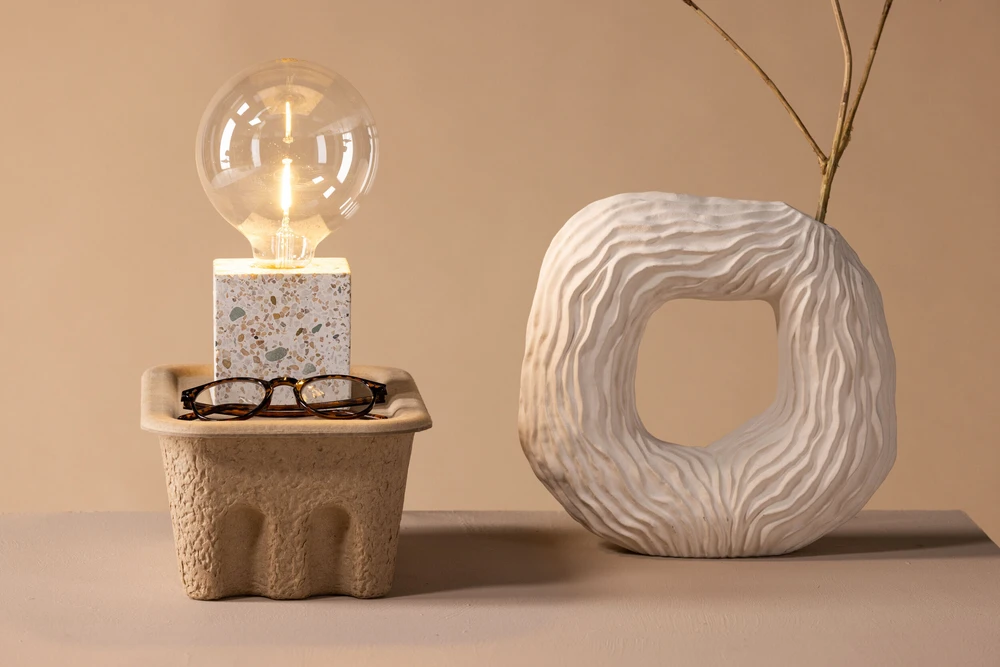 Venture Design Stalo lempa, Rilche, 9x9x9 cm, Pilka