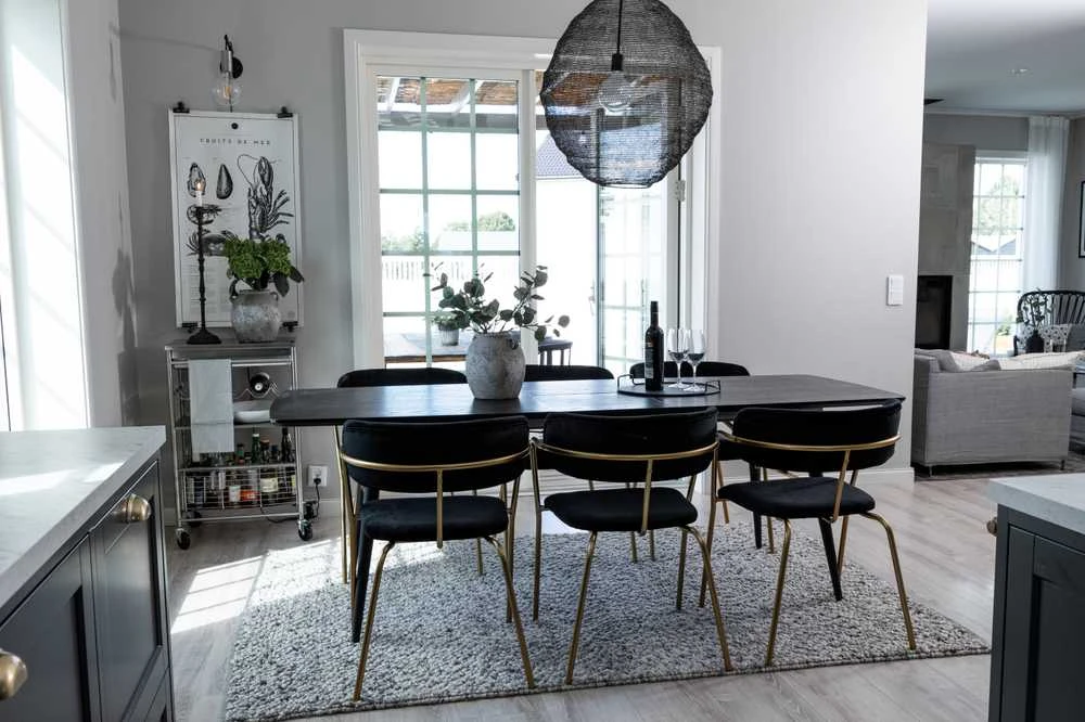 Venture Design Valgomasis stalas, aukso pratęsimas, 180x85 cm, juodas